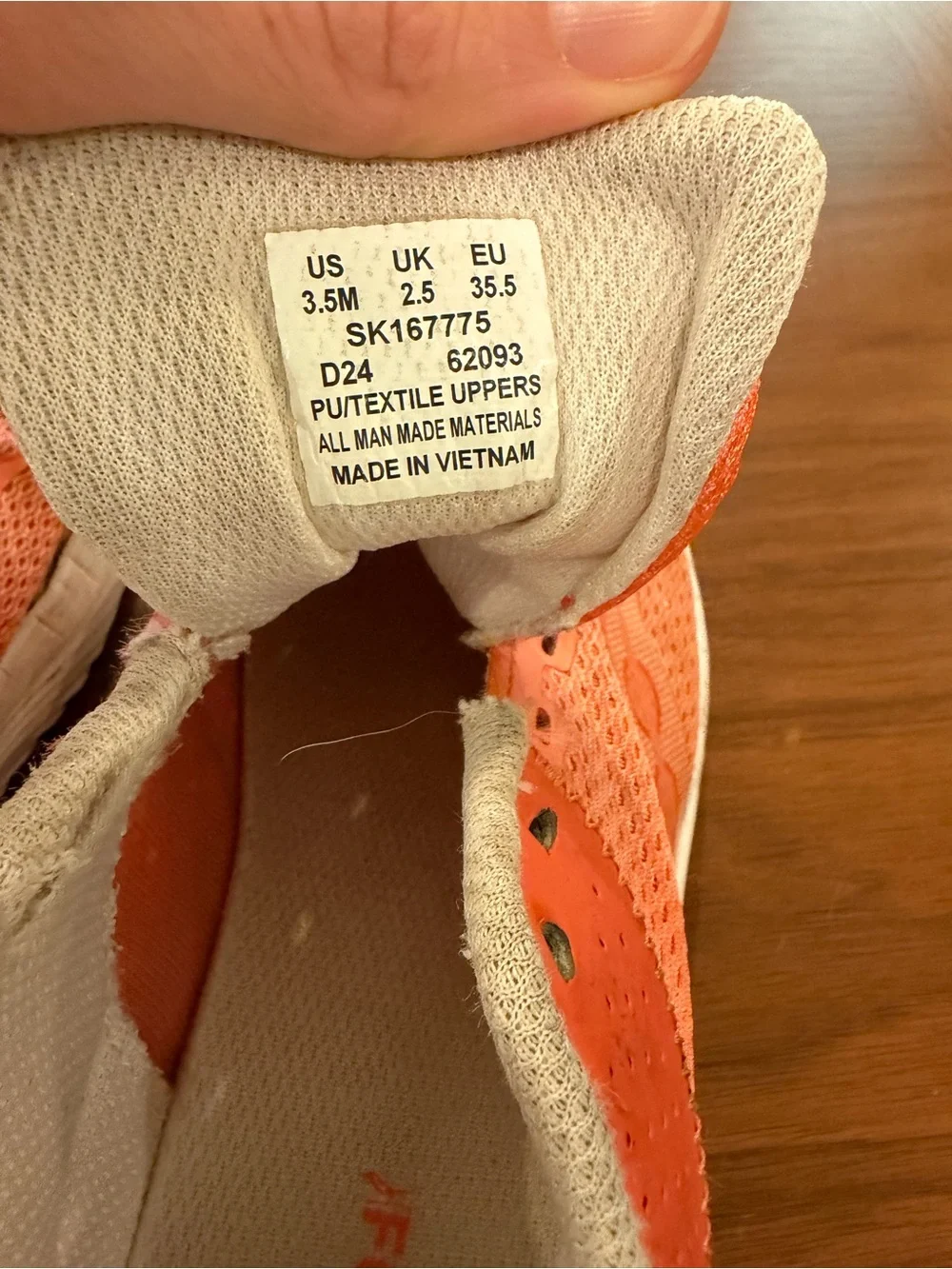 Girls Saucony Orange Athletic Shoes Sneakers Size 3.5